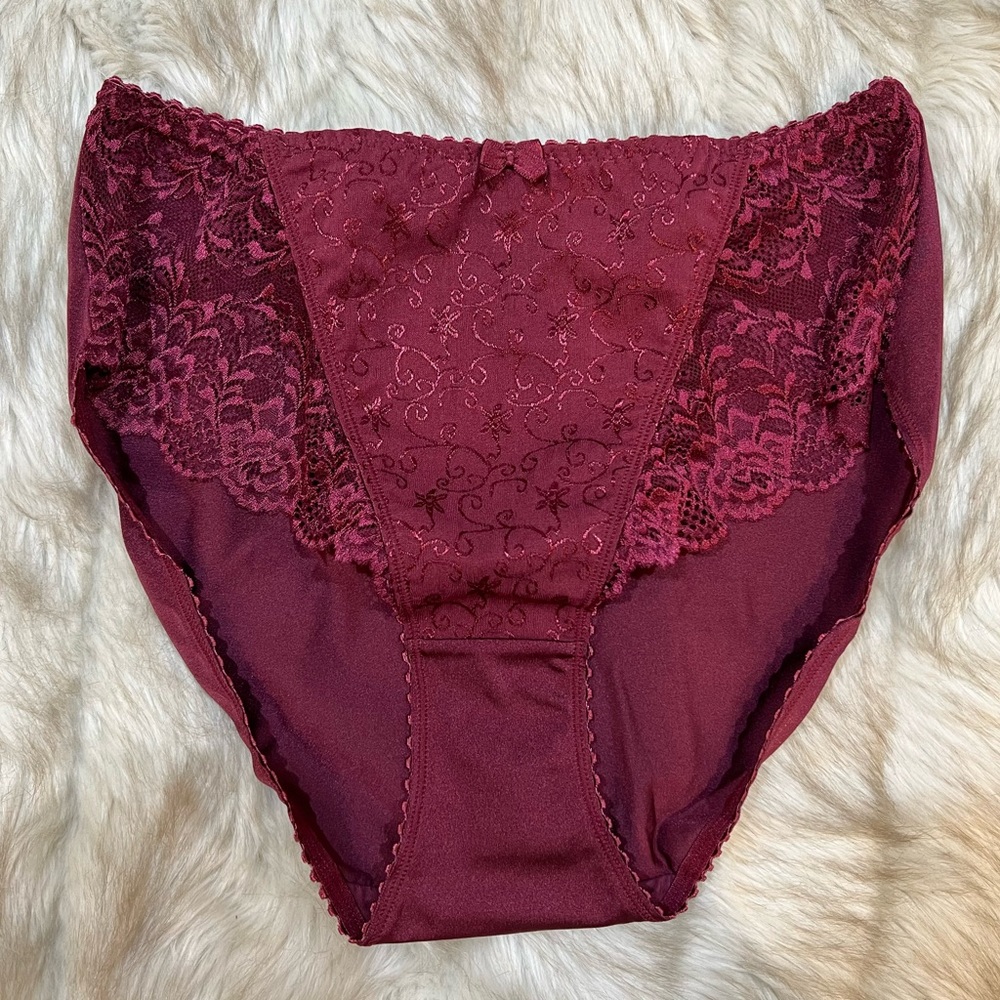 Ballet NWOT Maroon Panty